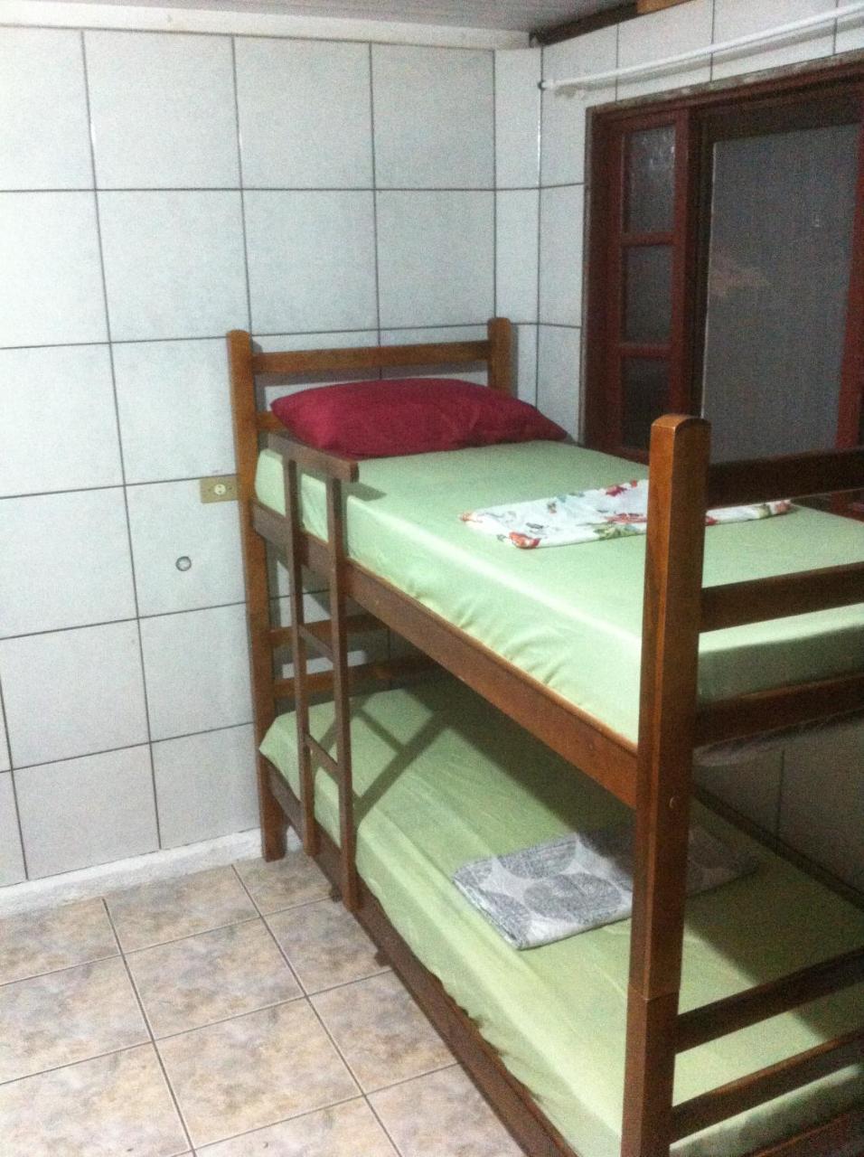 Hostel Casa Da Praia Piçarras Kültér fotó
