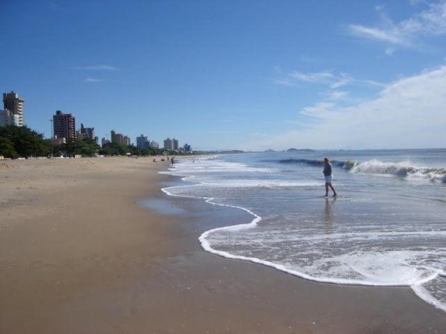 Hostel Casa Da Praia Piçarras Kültér fotó